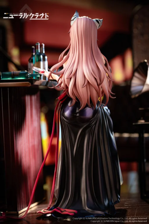 Girls' Frontline - Scale Figure - Persicaria (Besotted Evernight)