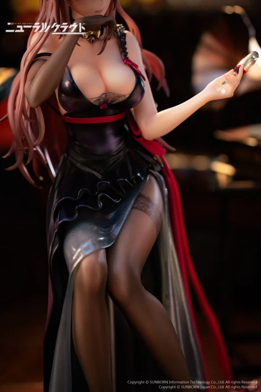 Girls' Frontline - Scale Figure - Persicaria (Besotted Evernight)