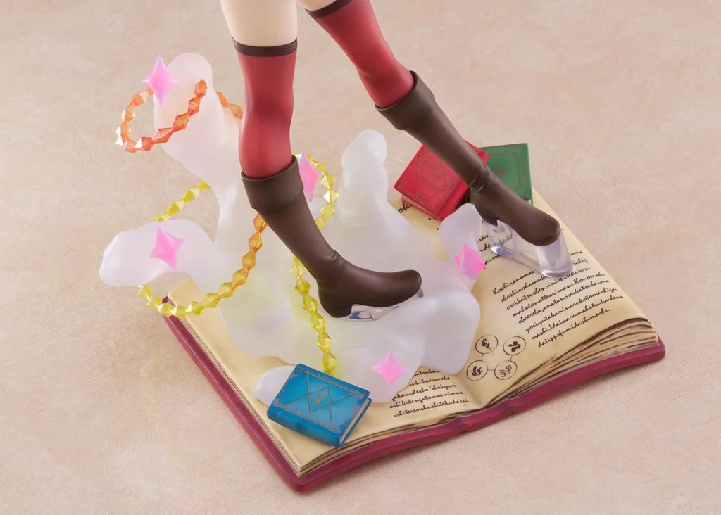 KonoSuba - Scale Figure - Yunyun (DX Ver.)