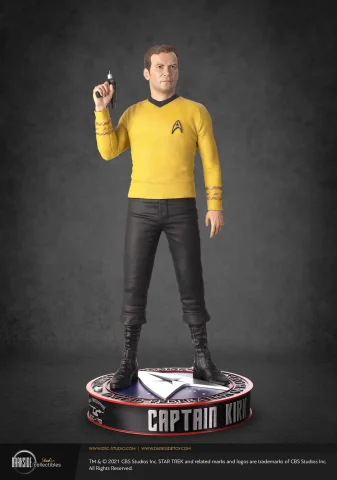 Produktbild zu Star Trek - Scale Figure - Captain James T. Kirk