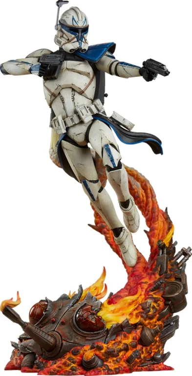 Star Wars - Premium Format Figure - Captain Rex