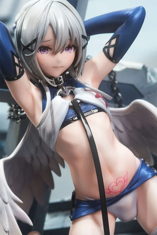 DSmile - Scale Figure - Shion