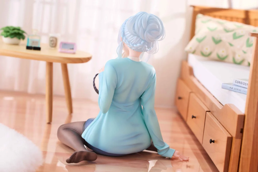 Puusaki Puuna - Scale Figure - Snow Woman Yukino Mifuyu Sitting