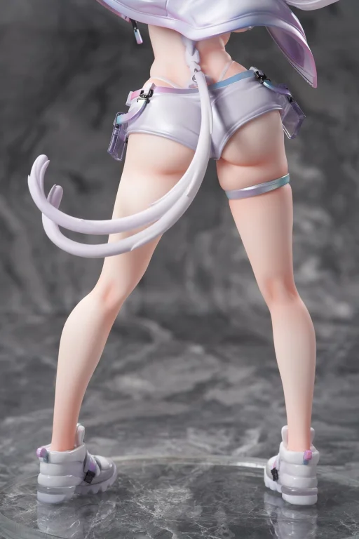 T-TRACK - Scale Figure - Kin Mirai Nekomata Miu (Deluxe Edition)