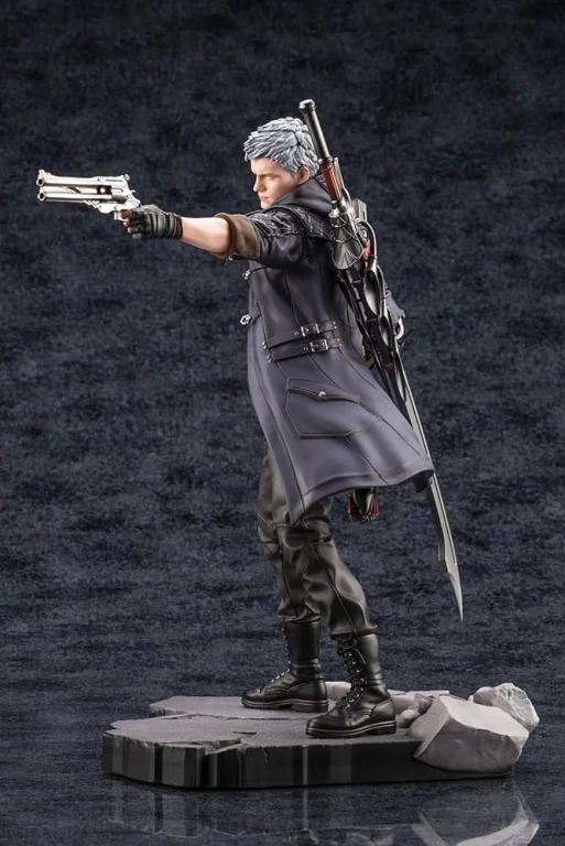 Devil May Cry - ARTFX J - Nero