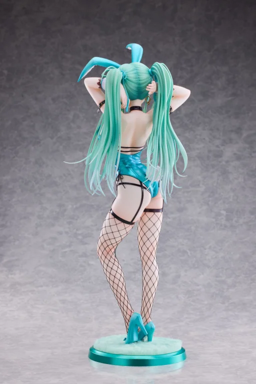 sakiyamama - Scale Figure - Green Twintail Bunny-chan (Fishnet Tights ver.)