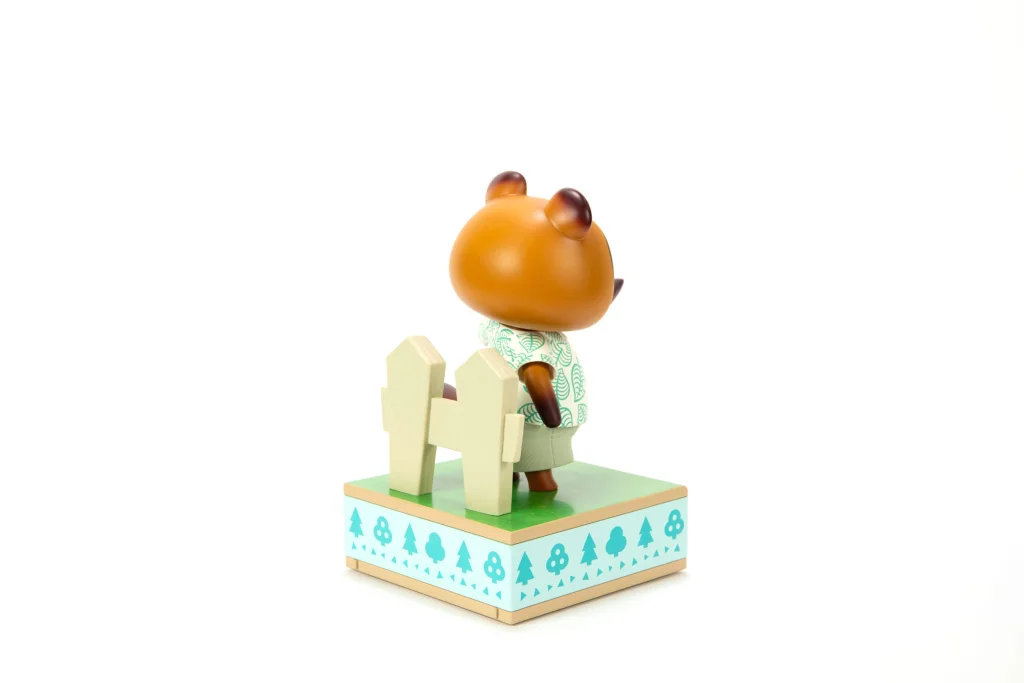 Animal Crossing - First 4 Figures - Tom Nook