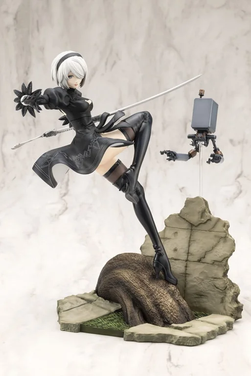 NieR:Automata - ARTFX J - 2B (YoRHa No.2 Type B)