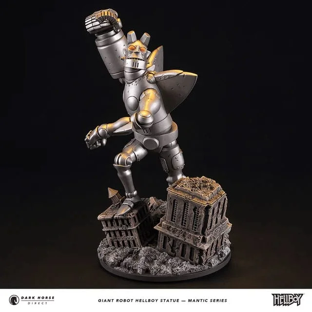 Hellboy - Non-Scale Figure - Giant Robot Hellboy