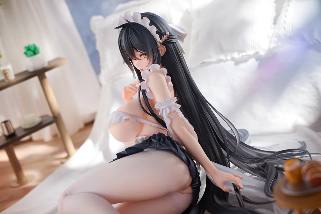 Azur Lane - Scale Figure - Indomitable (Ms. Motivationless Maid ver.)