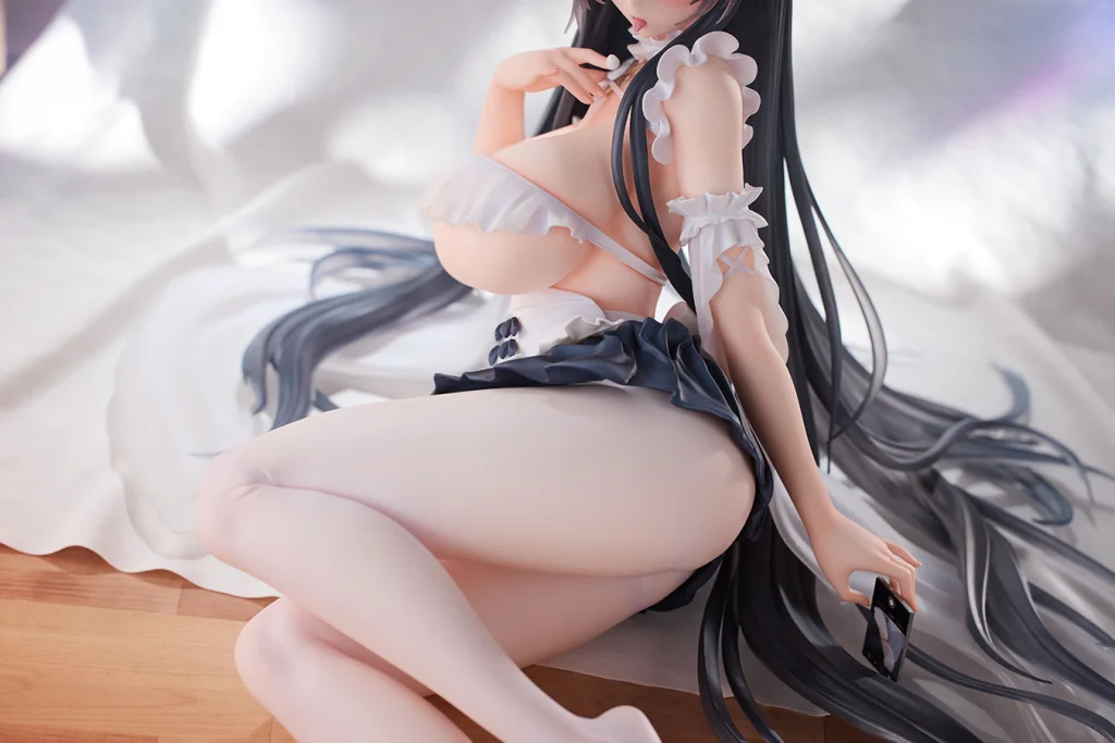 Azur Lane - Scale Figure - Indomitable (Ms. Motivationless Maid ver.)