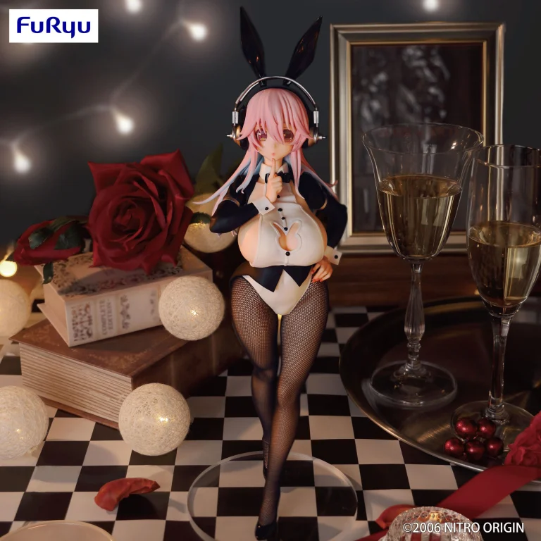 Super Sonico - BiCute Bunnies Figure - Super Sonico (Tailcoat ver.)