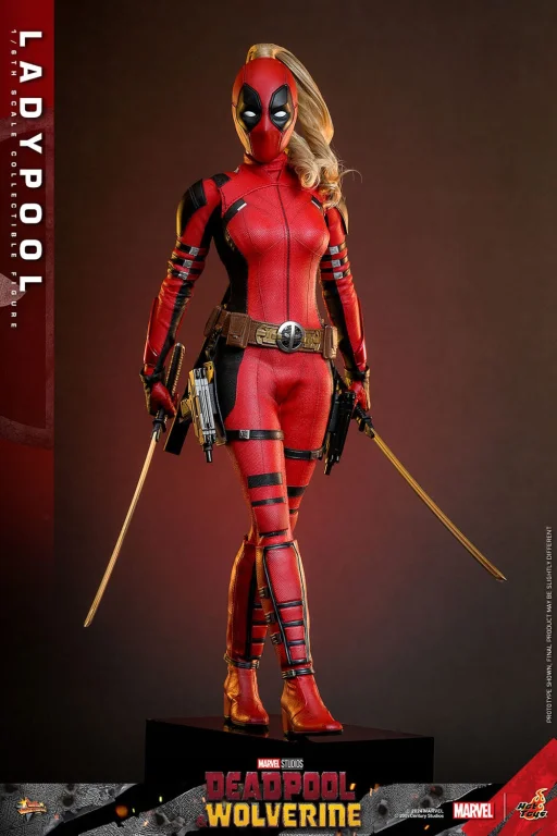 Deadpool - Scale Action Figure - Ladypool