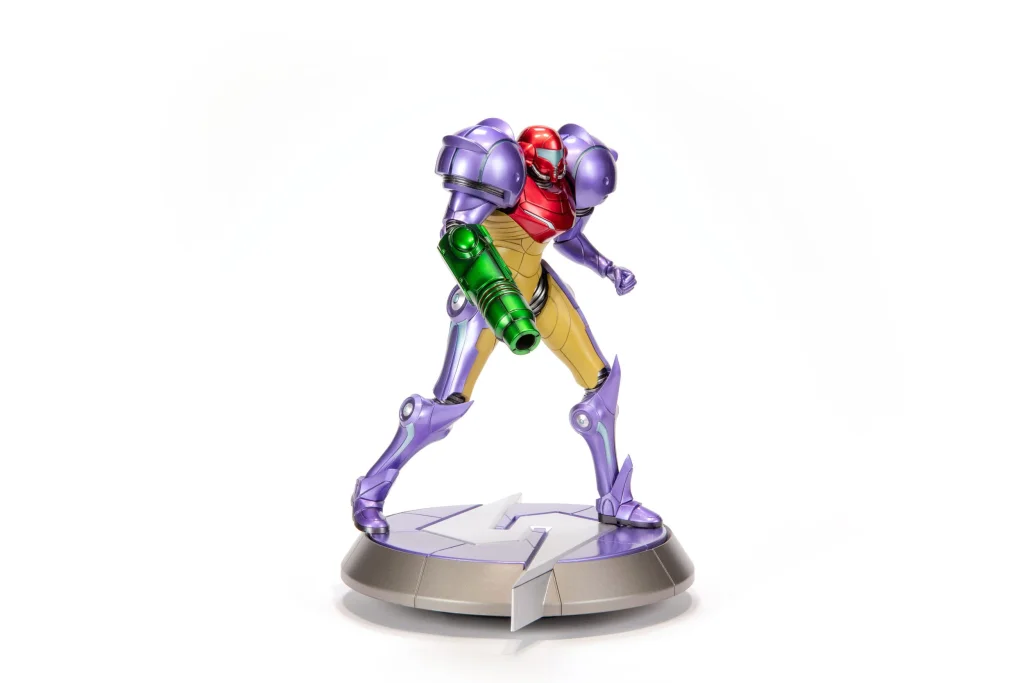 Metroid - First 4 Figures - Samus Aran (Gravity Suit) (Standard Edition)