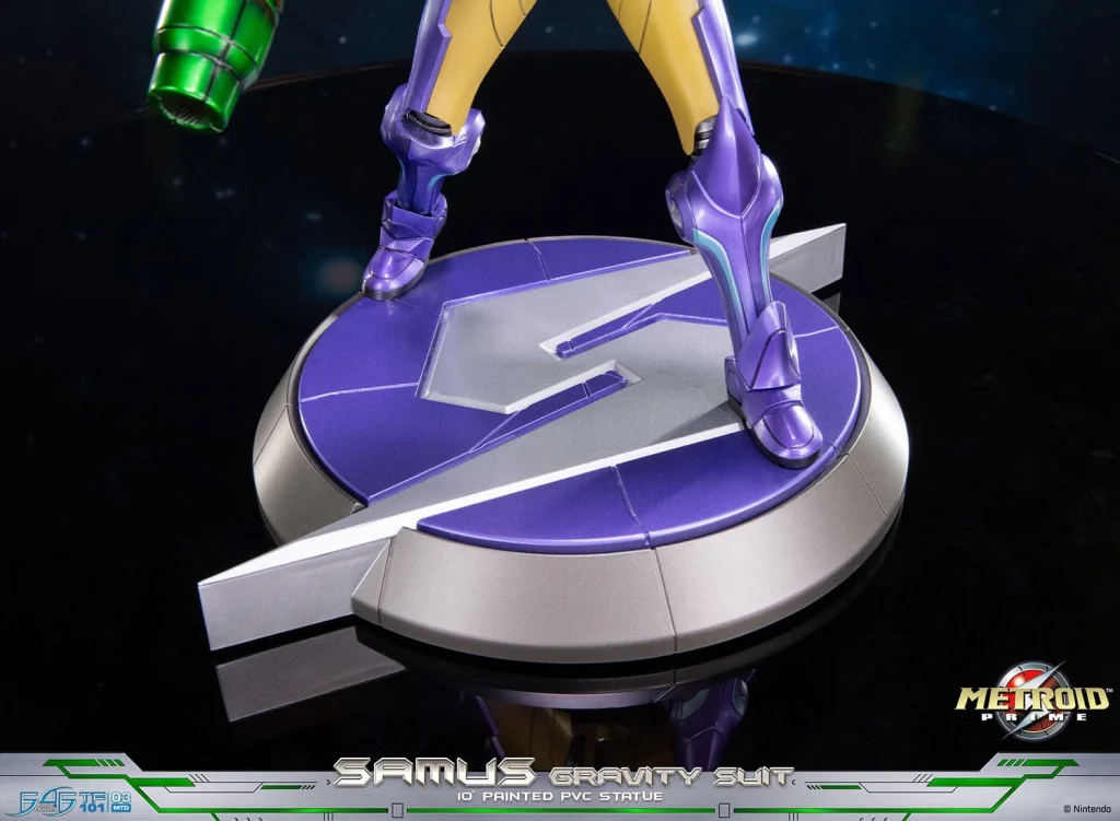 Metroid - First 4 Figures - Samus Aran (Gravity Suit) (Standard Edition)