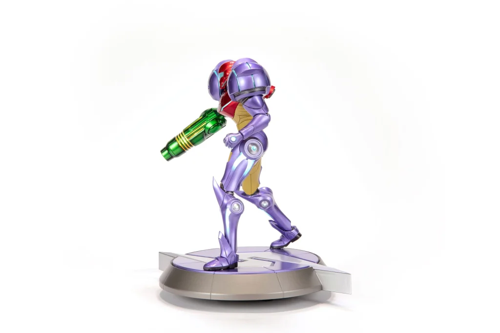 Metroid - First 4 Figures - Samus Aran (Gravity Suit) (Collector's Edition)