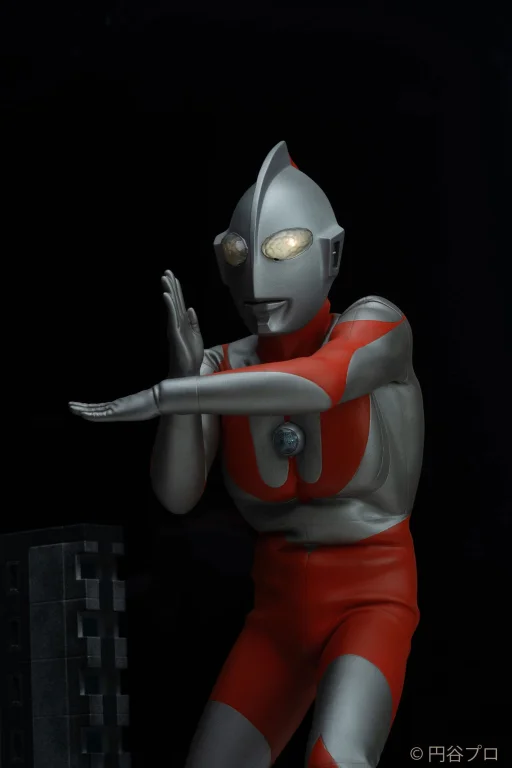 Ultraman - Non-Scale Figure - Ultraman (C-Type)