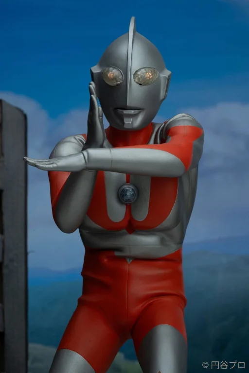 Ultraman - Non-Scale Figure - Ultraman (C-Type)