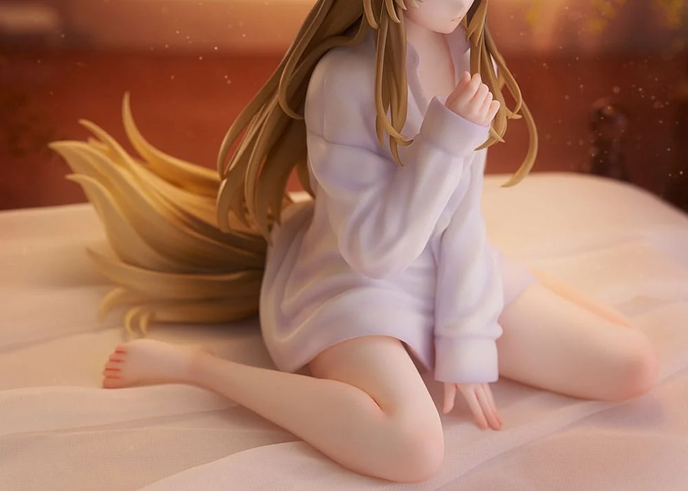 Spice and Wolf - Scale Figure - Holo (Dress Shirt Ver.)