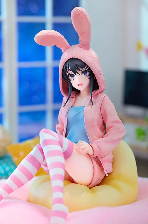 Rascal Does Not Dream - Scale Figure - Mai Sakurajima (Hoodie☆Look Rabbit Ears ver.)