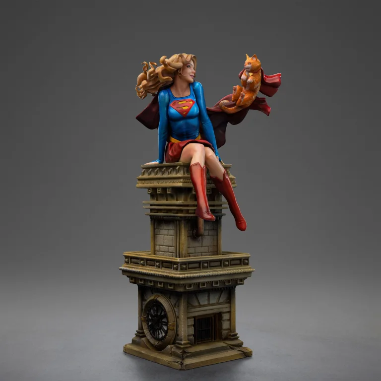 DC Comics - Art Scale - Supergirl