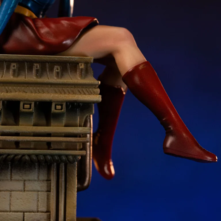 DC Comics - Art Scale - Supergirl