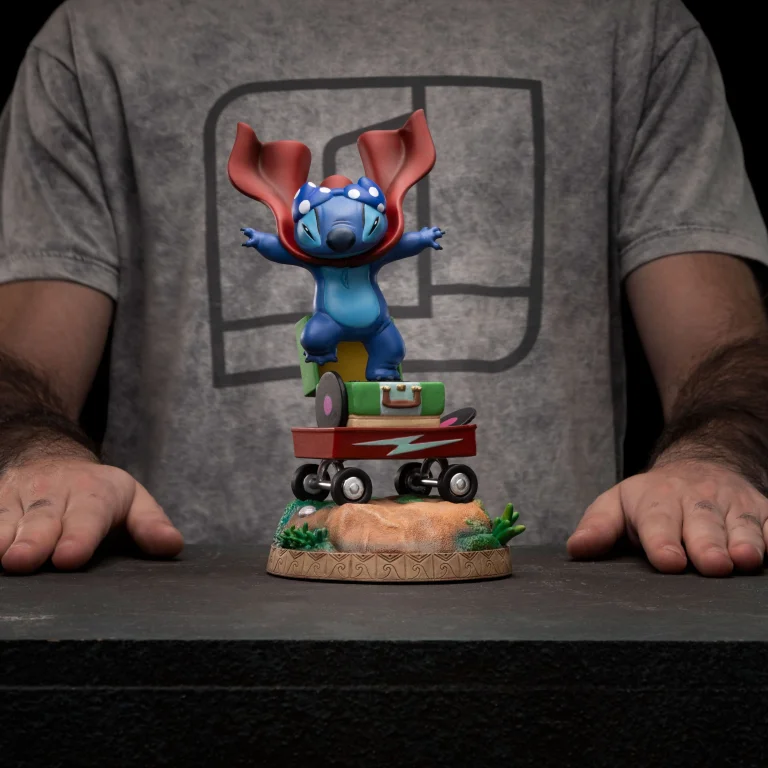 Lilo & Stitch - Art Scale - Stitch (Laundry)