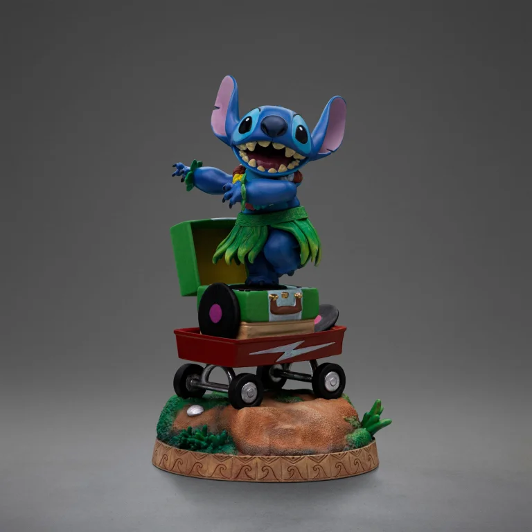 Lilo & Stitch - Art Scale - Stitch (Hula)