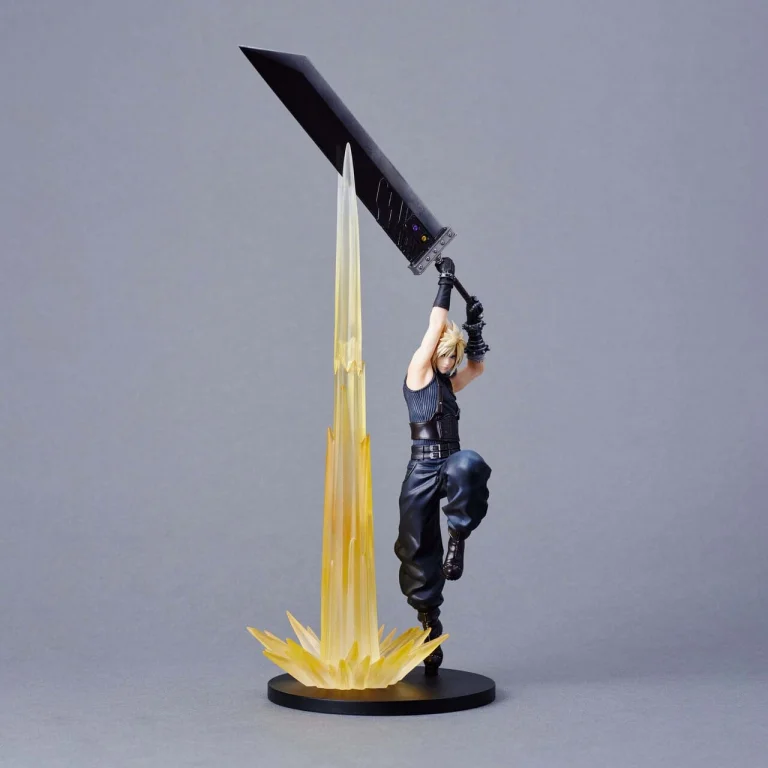 Final Fantasy VII Remake - Scale Figure - Cloud Strife