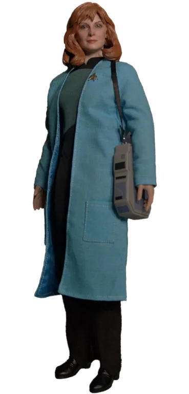 Star Trek - Scale Action Figure - Dr. Beverly Crusher (Standard Edition)