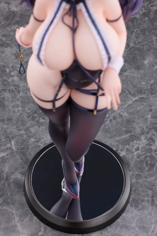 Sue - Scale Figure - The Obedient Hina Verna