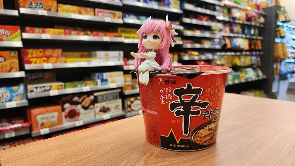 NIKKE - Cup Noodle Holder - Dorothy