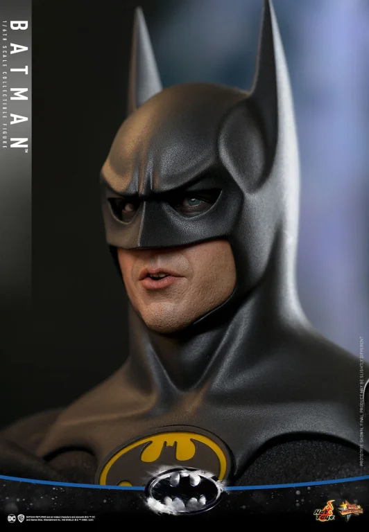 Batman - Scale Action Figure - Batman