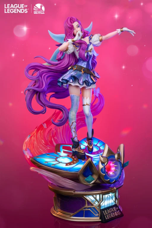 League of Legends - Scale Figure - Seraphine, the Starry-Eyed Songstress