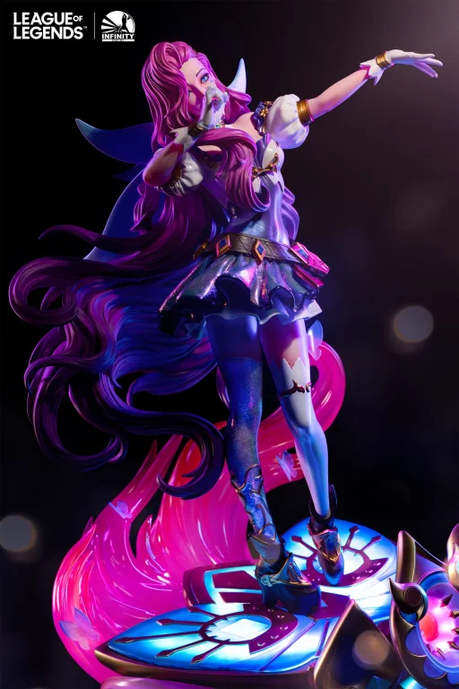 League of Legends - Scale Figure - Seraphine, the Starry-Eyed Songstress