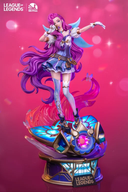 League of Legends - Scale Figure - Seraphine, the Starry-Eyed Songstress