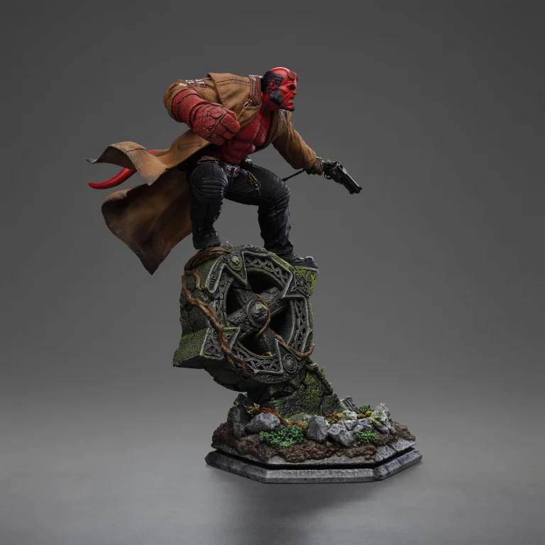 Hellboy - BDS Art Scale - Hellboy