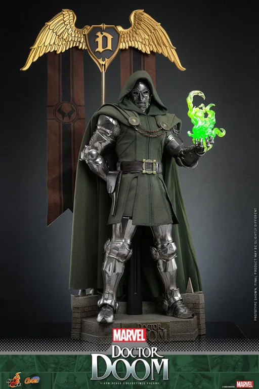 Marvel - Scale Action Figure - Doctor Doom