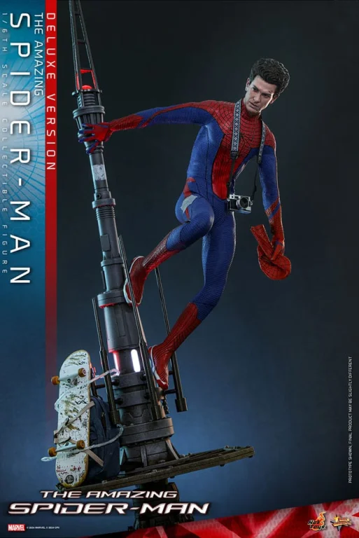 Spider-Man - Scale Action Figure - Spider-Man (Deluxe Version)