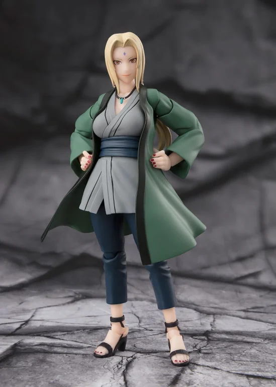 Naruto - S.H.Figuarts - Tsunade (The Legendary Medical Ninja)