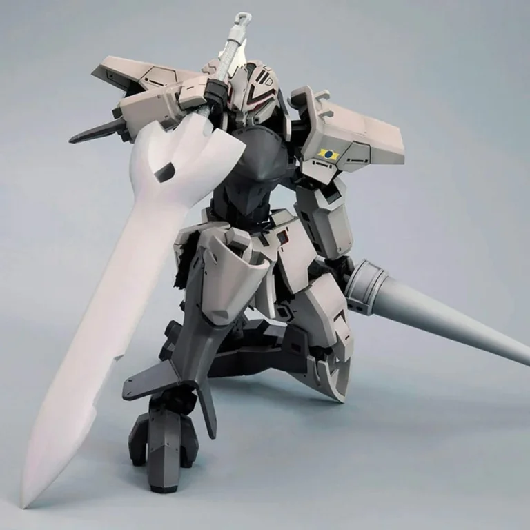 Broken Blade - Plastic Model Kit - Delphine (Renewal Ver.)