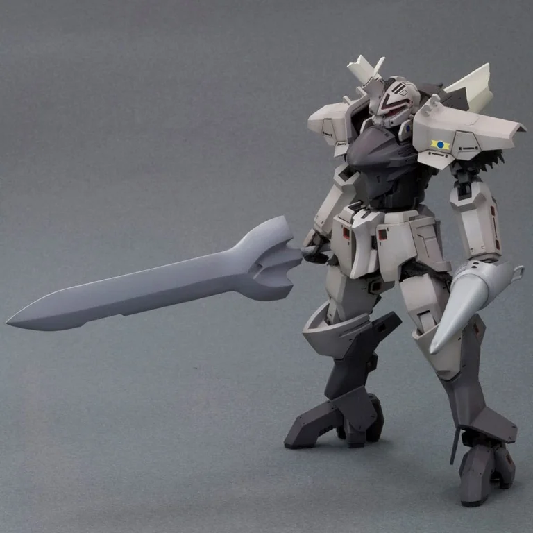 Broken Blade - Plastic Model Kit - Delphine (Renewal Ver.)