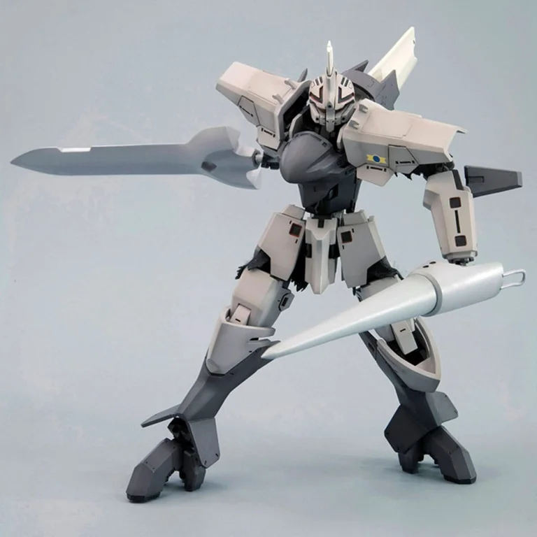 Broken Blade - Plastic Model Kit - Delphine (Renewal Ver.)