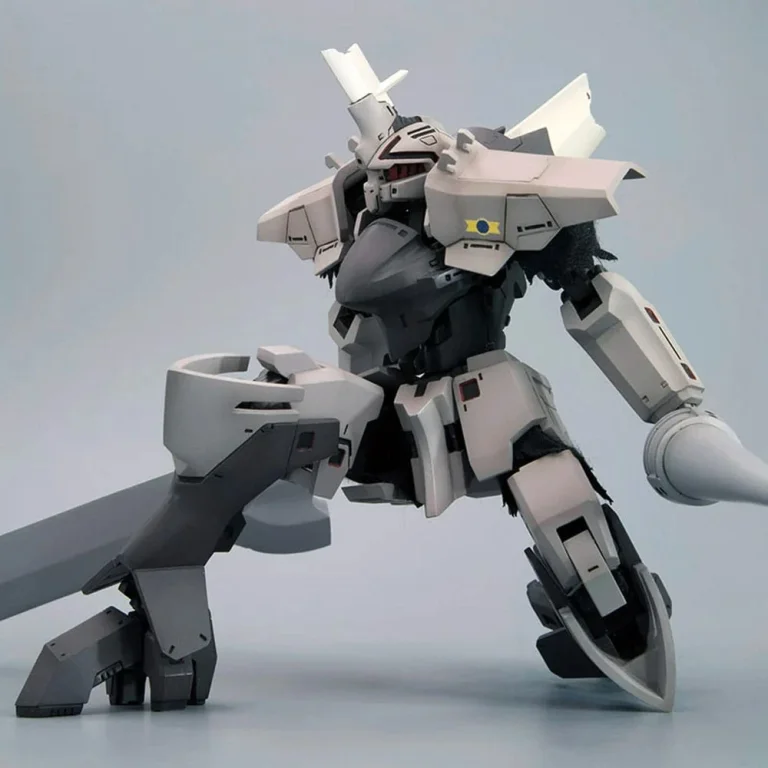 Broken Blade - Plastic Model Kit - Delphine (Renewal Ver.)