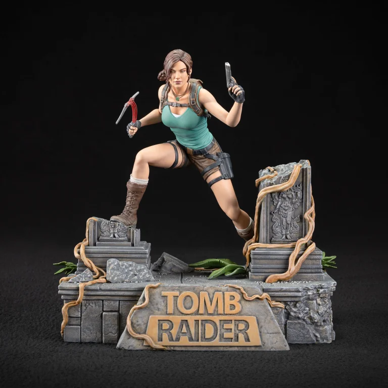 Tomb Raider - Non-Scale Figure - Lara Croft