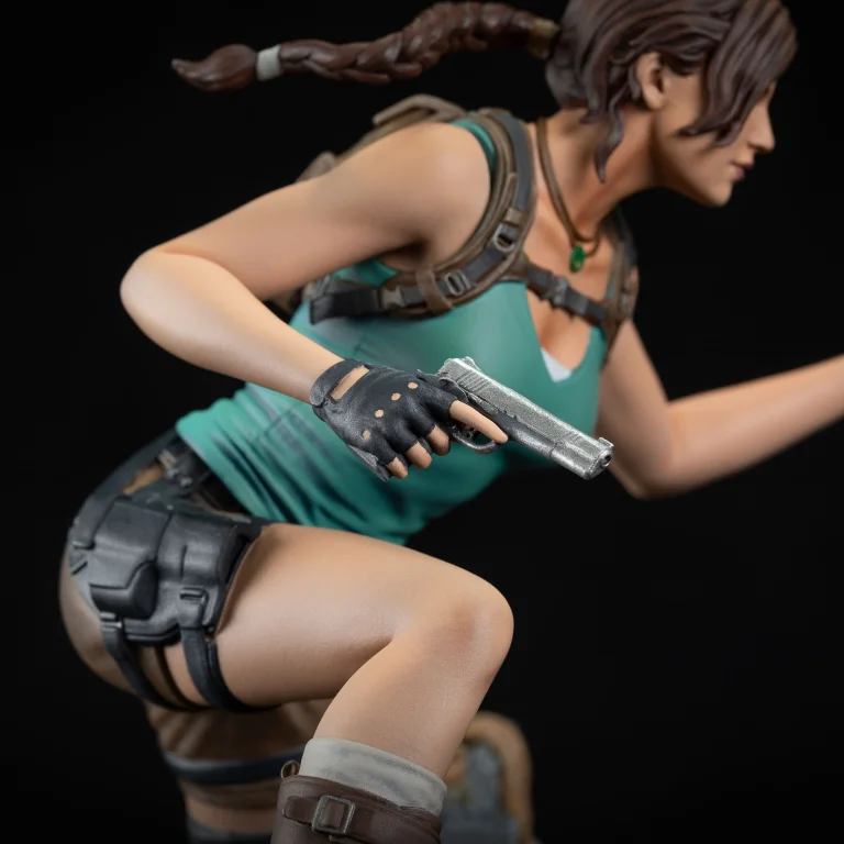 Tomb Raider - Non-Scale Figure - Lara Croft