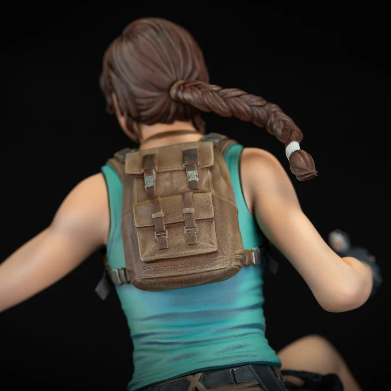 Tomb Raider - Non-Scale Figure - Lara Croft