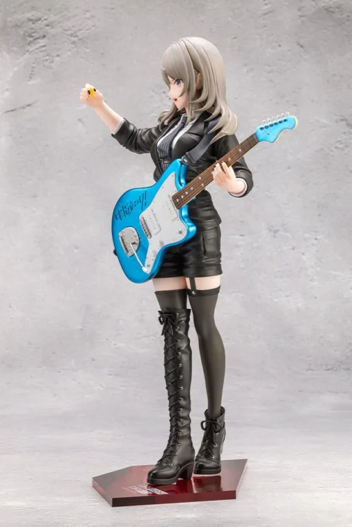 Girls Band Cry - Scale Figure - Momoka Kawaragi