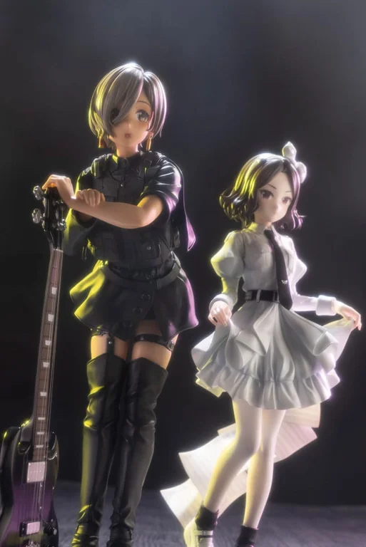 Girls Band Cry - Scale Figure - Rupa