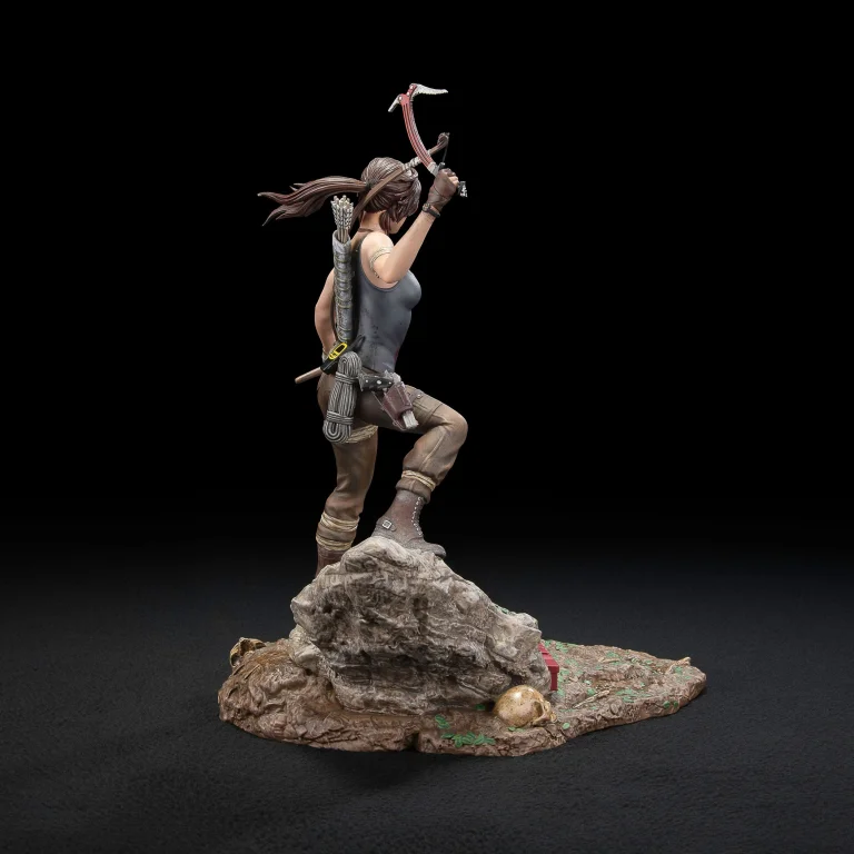 Tomb Raider - Non-Scale Figure - Lara Croft (Survivor Era)